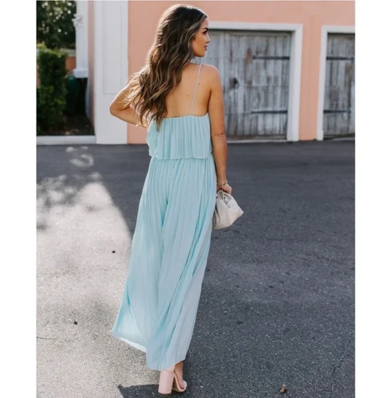 VICI Nikita Plisse Sage Jumpsuit Size Small - Picture 3 of 8